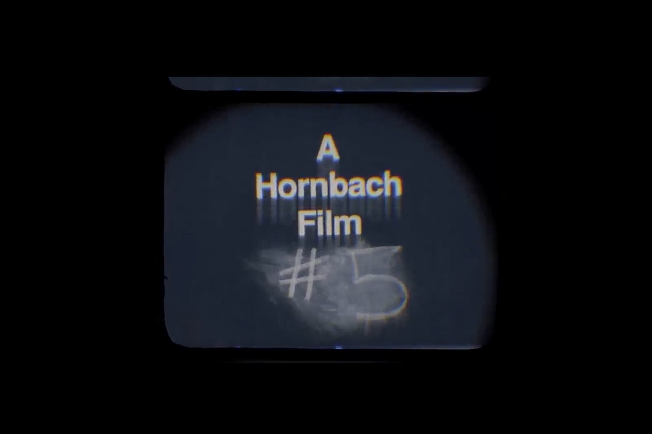 
			Logo Hornbach Film avec texte numéro cinq dans un style rétro
		 Lire la vidéo 