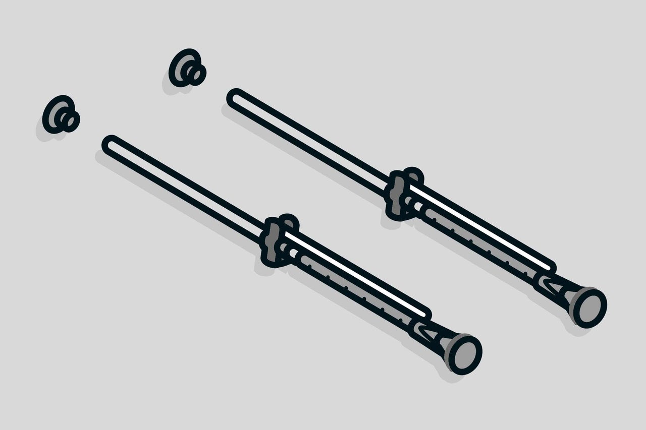 Zwei Gardinenstangen mit Endstücken