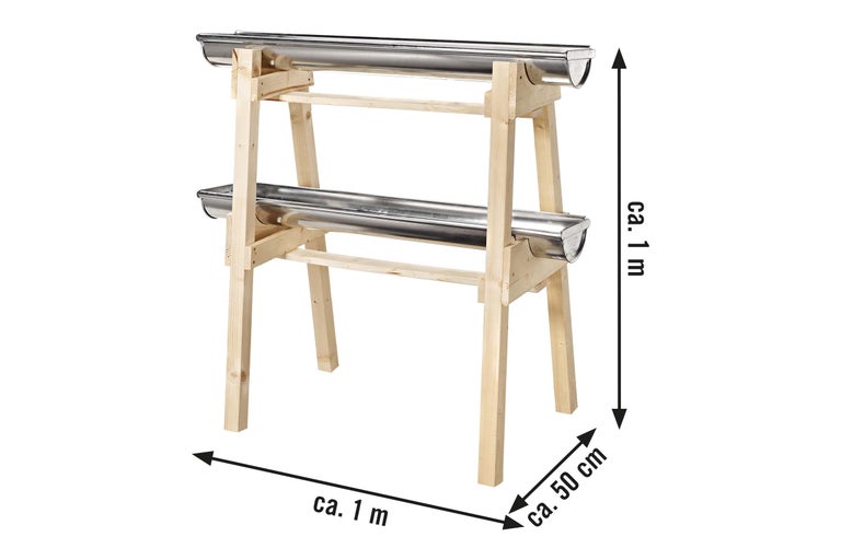 Table de culture avec deux gouttières et structure en bois, hauteur d'environ 1 mètre, profondeur d'environ 50 centimètres, largeur d'environ 1 mètre