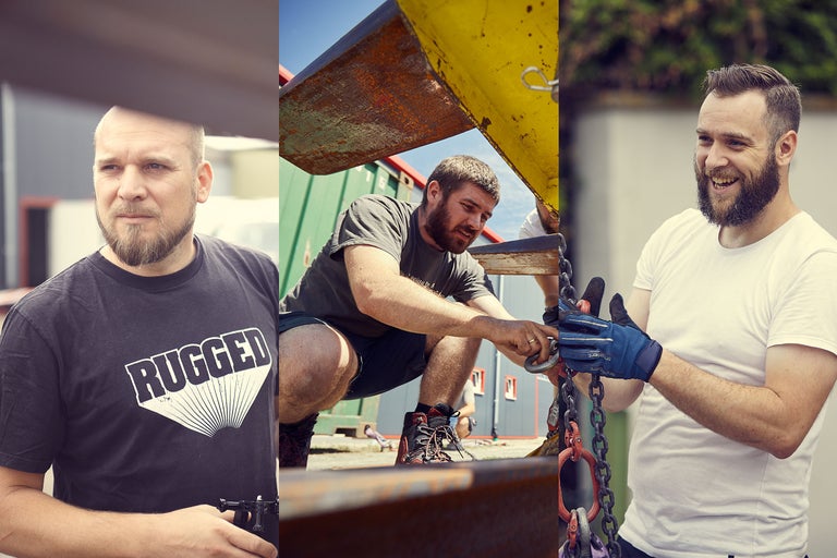 Collage de trois hommes travaillant sur un projet de construction