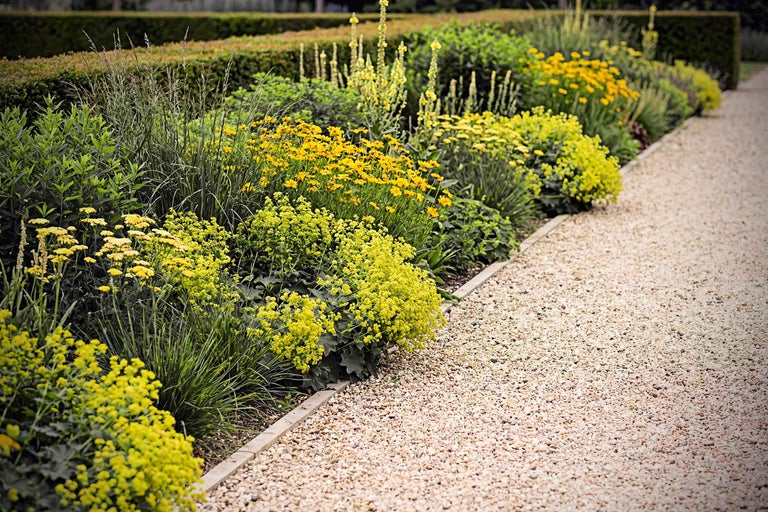 Créer et aménager un jardin sur gravier