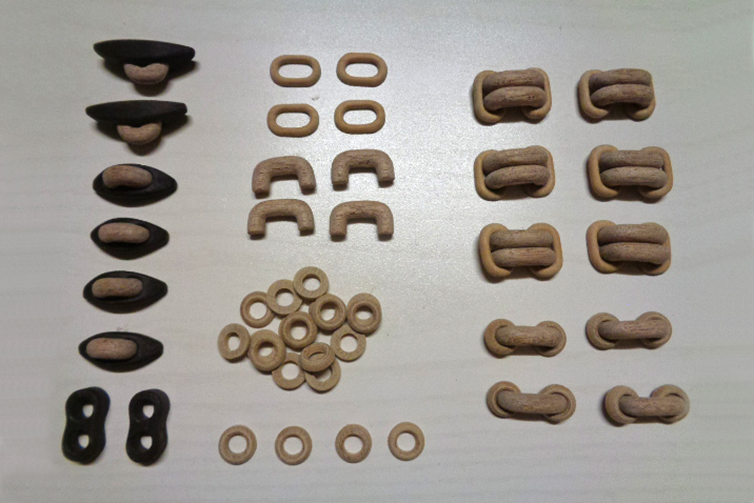Verschiedene hölzerne Vorhangaccessoires für Heimtextilien