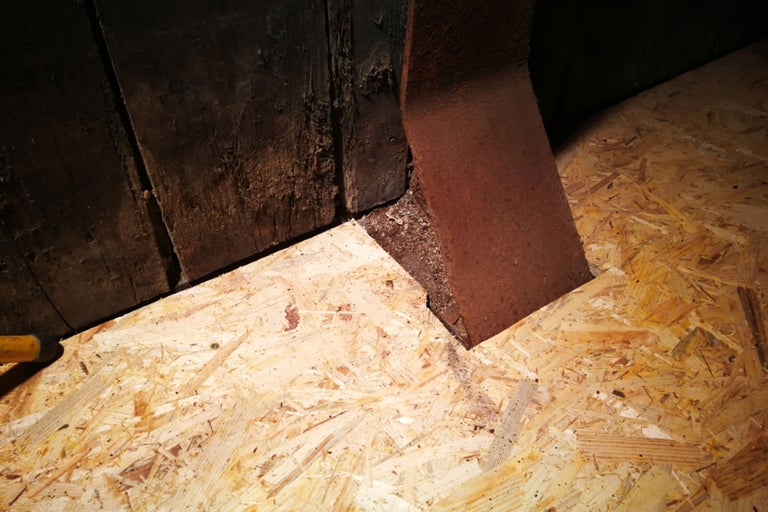 Holzwand mit OSB-Platte