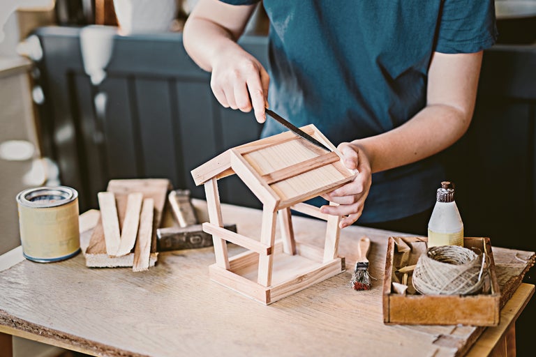 Construire soi-même un abri pour oiseaux