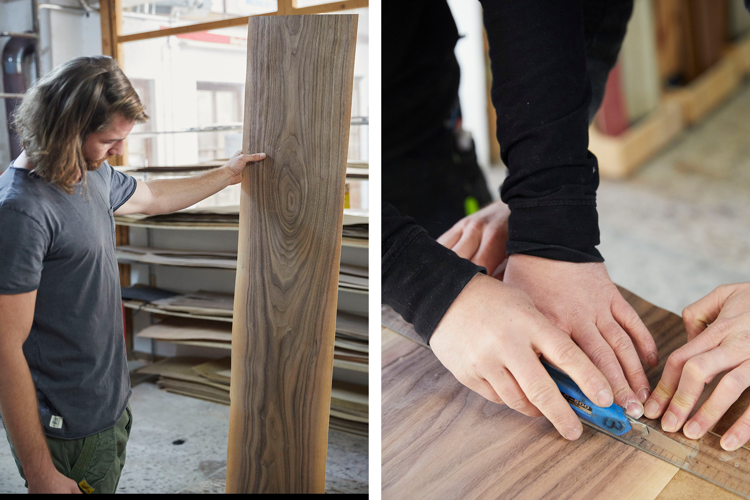 Zwei Handwerker bearbeiten eine Furnierplatte mit einem Cutter und einem Lineal.