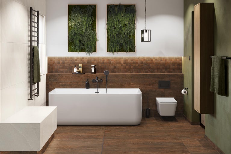 Salle de bains moderne avec baignoire en îlot, toilettes suspendues, carrelage brun aspect bois et sèche-serviettes vertical.