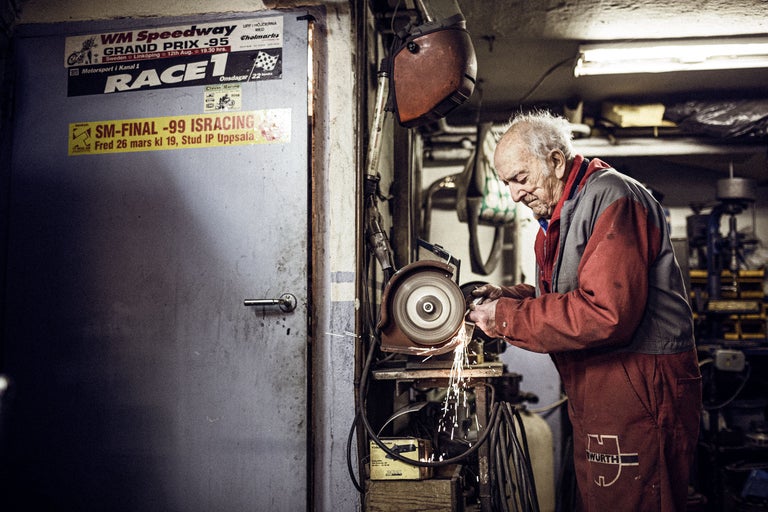 Celui qui ne se lasse jamais de bricoler