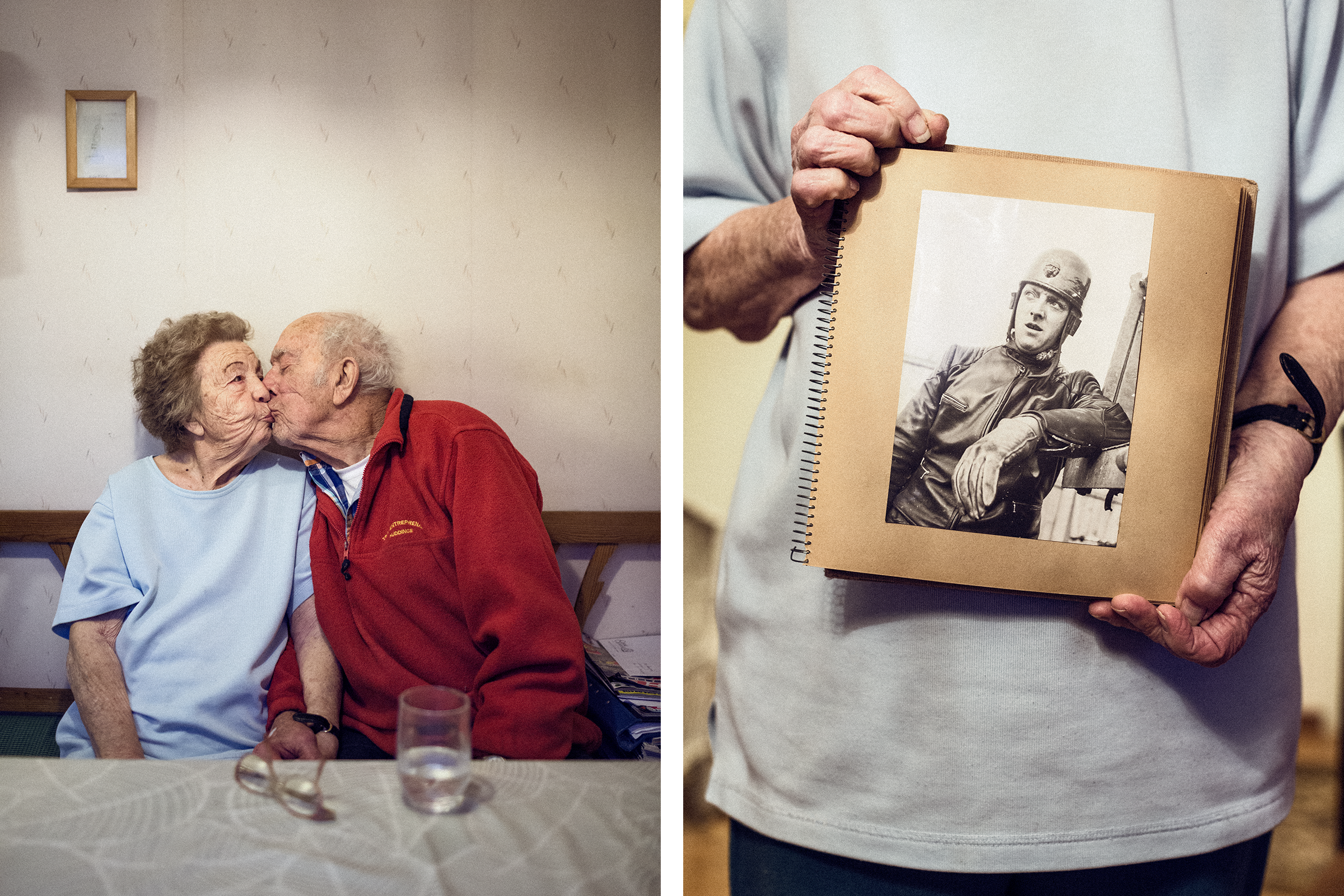 Photo d'un couple âgé s'embrassant et d'une personne tenant un album photo avec une photo en noir et blanc.
