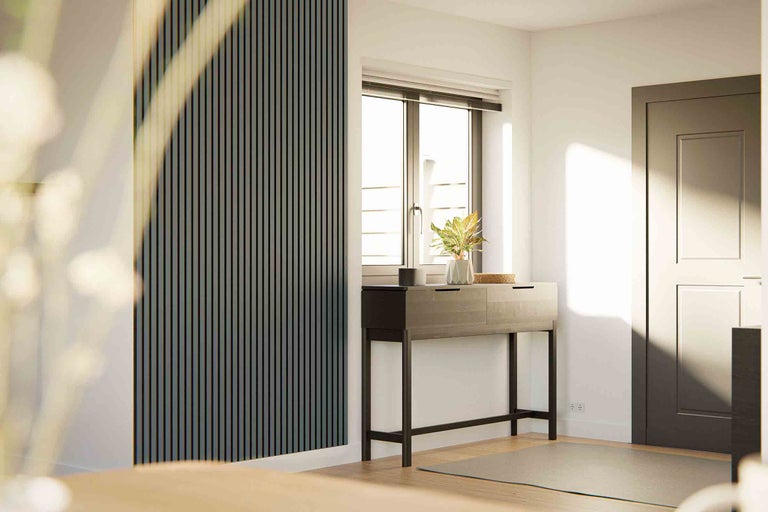 Pièce lumineuse avec panneau acoustique, console et porte