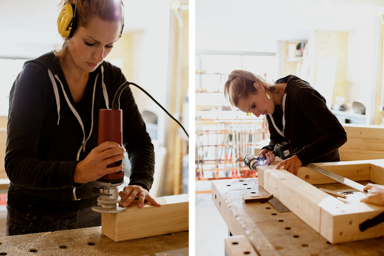Femme travaillant le bois avec une défonceuse et une visseuse sans fil dans un atelier
