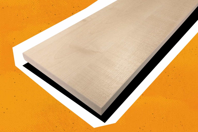 Planche en bois clair avec veinage naturel