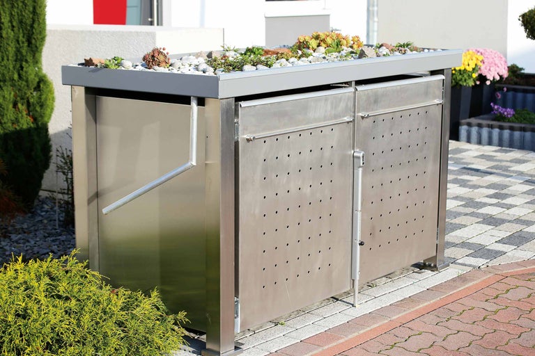 Cache-poubelle métallique avec toit végétalisé