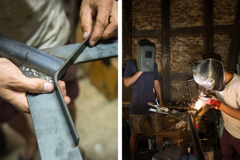 Mann bearbeitet Metall mit einer Feile und schweißt es mit einem Schweißgerät.