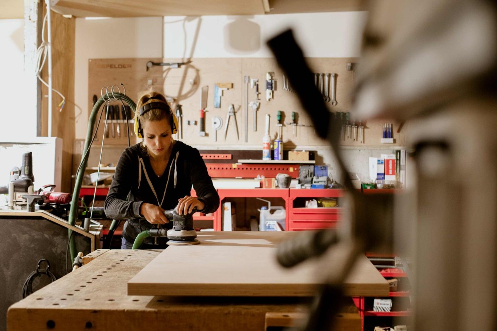 Jetzt oder nie: Esther baut sich eine Werkbank