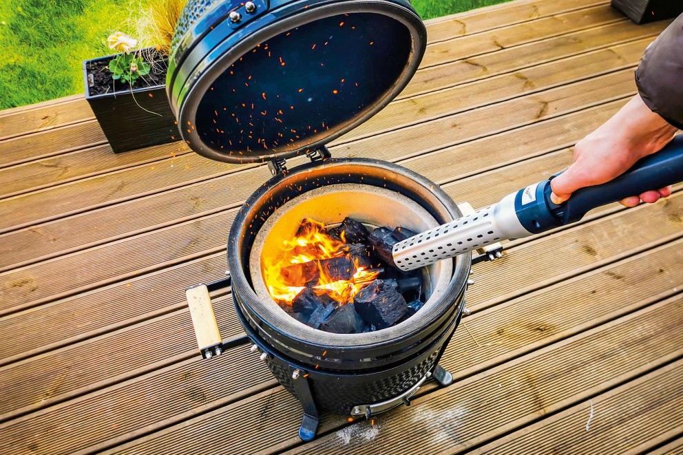 keramikgrill anfeuern keramikgrill anfeuern