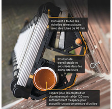 Gros plan d''une échelle télescopique avec rangement pour pots de peinture et pinceaux