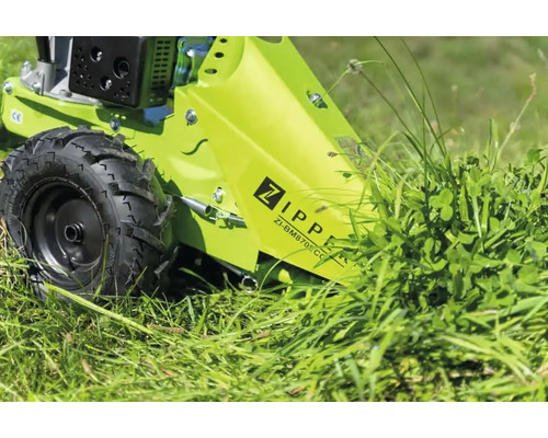 Faucheuse à barre de coupe dans l''herbe, marque Zipper