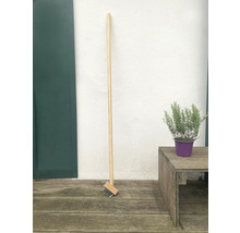 Brosse à joints avec manche en bois pour le nettoyage des joints de pavage