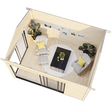Intérieur d''une cabane de jardin avec meubles et décorations, ambiance claire et accueillante