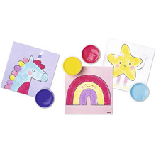 Couleurs et motifs à peindre avec une licorne, un arc-en-ciel et une étoile