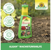 Flacon d''aide à la croissance Algan de Neudorff sur terre avec les symboles : naturellement biologique, pour l''agriculture biologique et l''action fiable, logo Neudorff