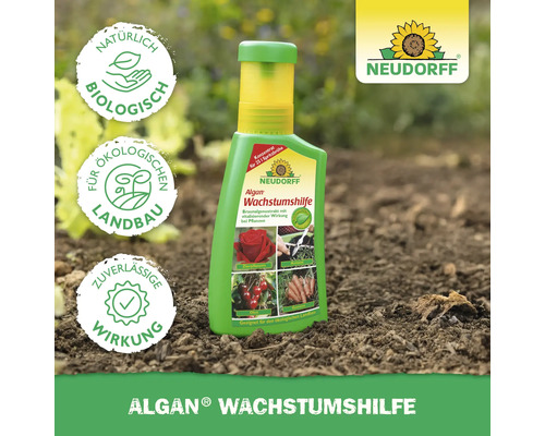 Flacon d''aide à la croissance Algan de Neudorff sur terre avec les symboles : naturellement biologique, pour l''agriculture biologique et l''action fiable, logo Neudorff