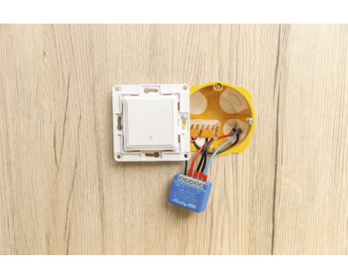 Interrupteur d''éclairage intégré avec relais Shelly pour domotique