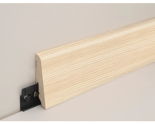 Plinthe en bois avec clip de fixation