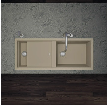 Draufsicht auf eine Küchenspüle mit Abtropffläche und Armatur