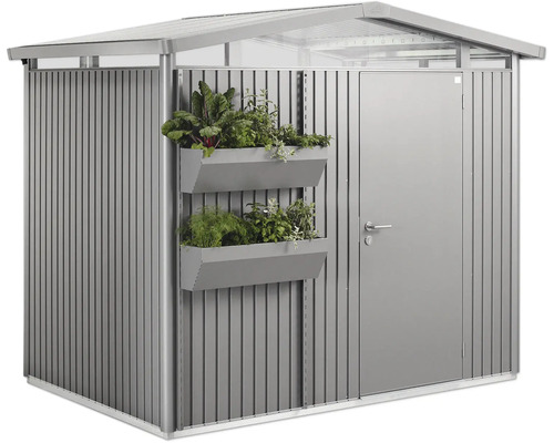 Metall Gerätehaus mit Tür und bepflanzten Wandkästen