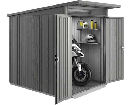 Abri de jardin en métal avec moto, étagères, huile moteur et casque