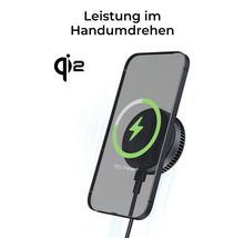 Téléphone sur chargeur sans fil avec logo Qi2