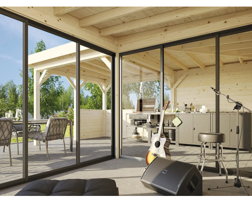 Sauna de jardin lumineuse avec vue sur la terrasse, barbecue et coin musique