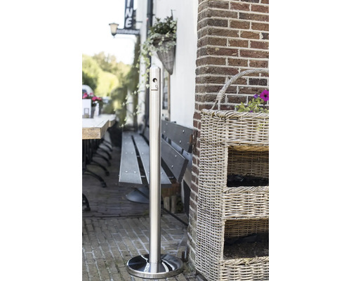 Freistehender Edelstahl Aschenbecher für den Aussenbereich.