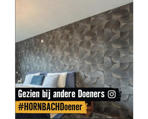 Schlafzimmer mit Wandtapete im grafischen Design