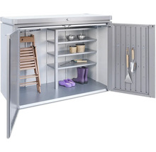 Armoire à outils ouverte avec étagères et accessoires de jardinage