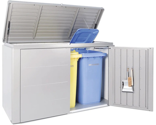 Mülltonnenbox mit zwei Mülltonnen und Gartengeräten