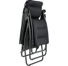 Zusammengeklappter Relaxsessel für den Garten