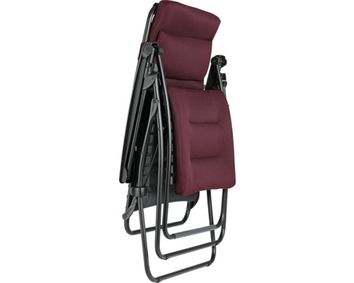 Relaxsessel Lafuma RSX Clip XL Air Comfort bordeaux mit Liegefläche aus robustem Textilgewebe, pulverbeschichtetem Stahlgestell, Rückenlehne verstellbar, klappbar Zusammengeklappter Relaxsessel mit Textilbezug