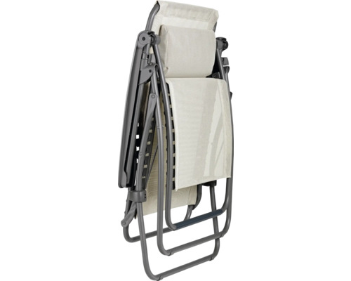 Zusammengeklappter Relaxsessel mit Textilbezug