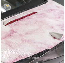 Autolack mit Wasserflecken und Wasserhärte Siegel