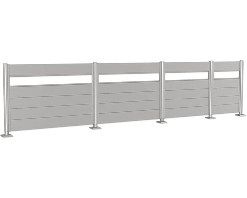 Clôture d''intimité composée d''éléments horizontaux et de poteaux