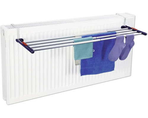 Heizkörper mit Wäscheständer und Textilien