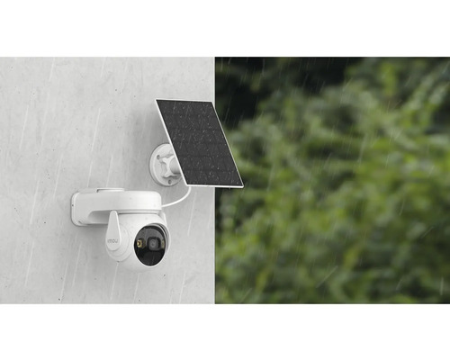 Caméra de surveillance avec panneau solaire pour alimentation électrique sous la pluie