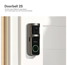 Sonnette vidéo Imou Doorbell 2S avec caméra haute résolution, objectif grand angle et bouton de sonnette éclairé, montée sur un mur.