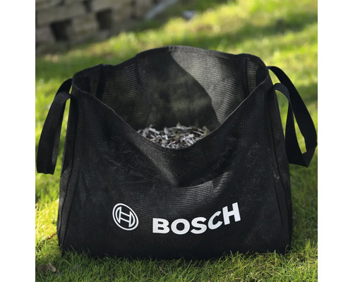 Sac à déchets de jardin Bosch sur l'herbe