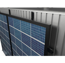 Montage de modules solaires sur une façade