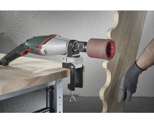 Bandschleifer stationär mit eingespanntem Werkstück