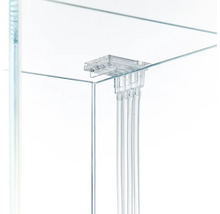 Aquarium avec accessoires transparents pour la gestion de l'eau