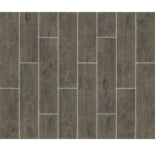 Carreaux d'aspect bois pour sol et mur